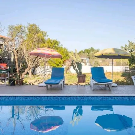 Villa A Located In The Middle Of The Mountains .. Trimitusa